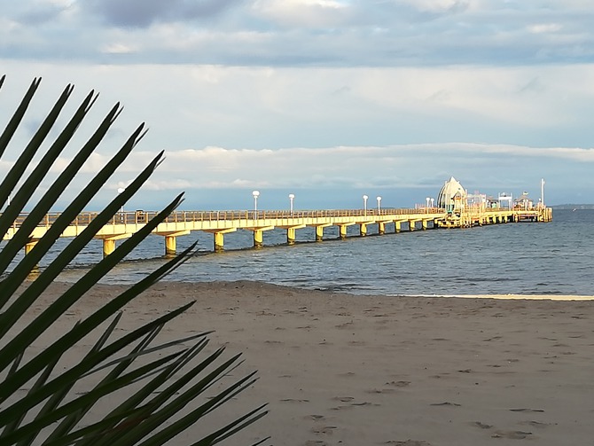 Ferienwohnung in Grömitz - Deichkrone - Seebrücke im Sonnenuntergang