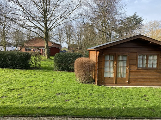 Ferienwohnung in Schönhagen - Prigge - Rasen zum Spielen und Sonnen vorhanden