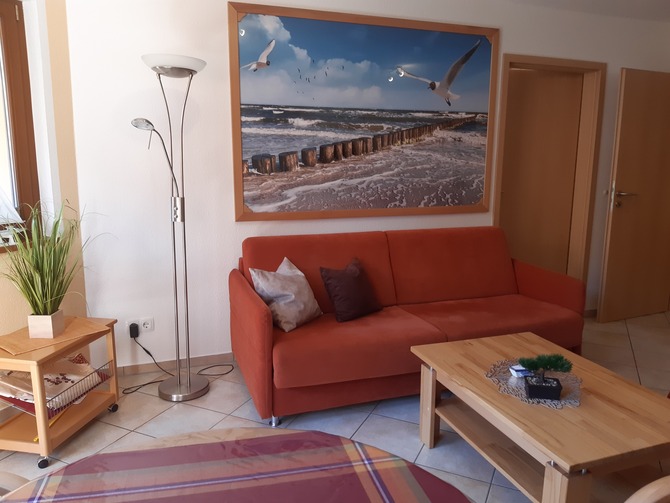Ferienwohnung in Trassenheide - Traumstrand - Wohnbereich mit Schlafcouch für 2 Personen