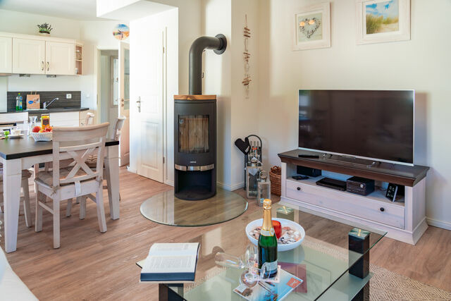 Ferienwohnung in Ostseeheilbad Zingst - G&auml;nsebl&uuml;mchen, FW 3 - Bild 2