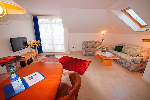 Ferienwohnung in Ostseeheilbad Zingst - Residenz "Am Postplatz", Whg. 15 - Bild 2