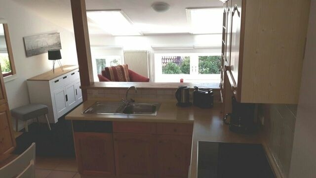 Ferienwohnung in Fehmarn - Ferienwohnung "Rosenrot" auf dem Ferien + Bauernhof Nilson in Inselmitte - Bild 3