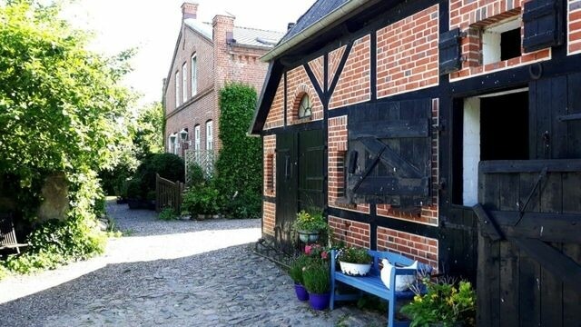 Ferienwohnung in Fehmarn - Ferienwohnung "Rosenrot" auf dem Ferien + Bauernhof Nilson in Inselmitte - Bild 6