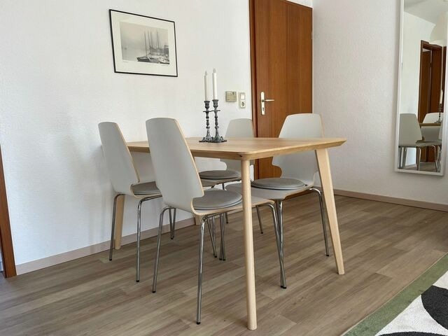 Ferienwohnung in Gustow - Ferienwohnung "Nils Holgerson" mit Balkon zwischen Strand, Wald & Wiese im Südosten der Insel Rügen! - Bild 6