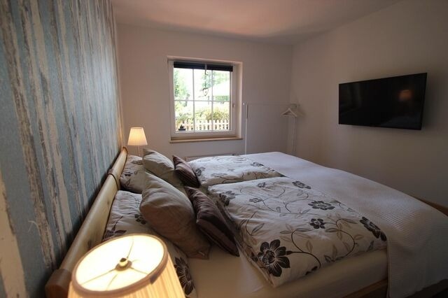 Ferienwohnung in P&ouml;nitz am See - Landhaus am See - mit Strandkorb an der Ostsee - Bild 11