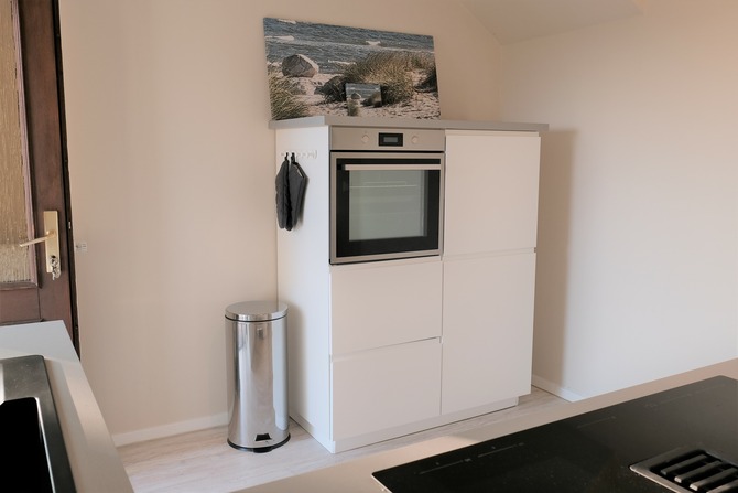 Ferienwohnung in Cismar - Ferienwohnung Oetken - Backofen, Kühlschrank mit Gefrierfach