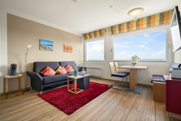 Stranddistel 4 Hafenkoje