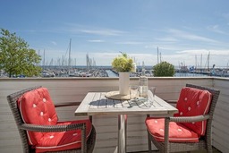 Yachthafen 6 Backbord