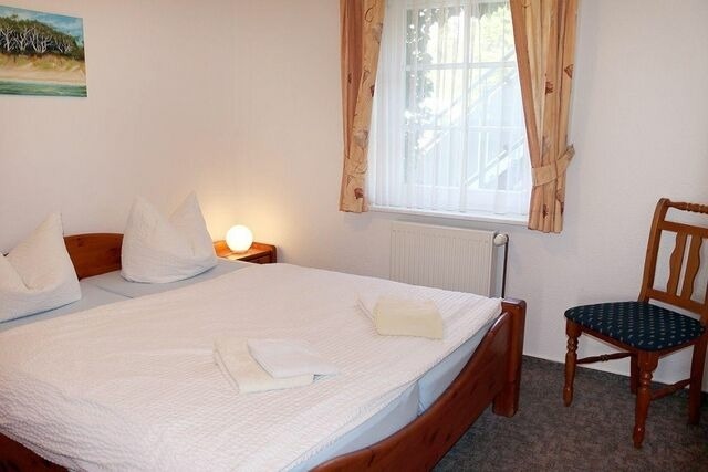 Ferienwohnung in Prerow - Haus Kleist Wohnung 2 (links) - Bild 11