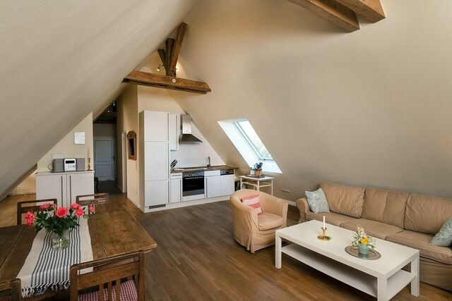 Ferienwohnung in Neuenkirchen (Rügen) - Rügen Ferienwohnung 8 am Wasser Gut Grubnow mit WLAN und Sauna - Bild 4