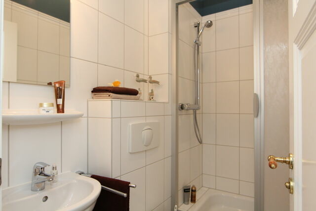 Ferienwohnung in Seebad Heringsdorf - (Brise) Villa Theresa App. 04 - Bild 17