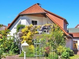 Ferienwohnung in Ostseeheilbad Zingst - Birkmaase 14 - Komfort FeWo im 4-Sterne-Ferienhaus Anselm DG - Bild 1