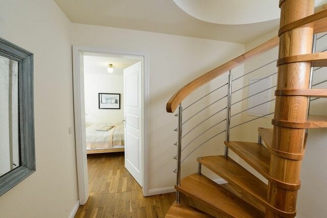 Ferienwohnung in Neuenkirchen (Rügen) - Gutshaus Grubnow Ferienwohnung 2 am Wasser Sauna und WLAN incl. - Bild 5