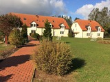 Ferienwohnung in Gollwitz - Spatzennest - Gollwitzer Park - Weg zum Haus