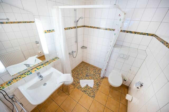 Ferienwohnung in Sellin - Ferienwohnung Margaretha, App. 12 - Bade- & Erlebniswelt t&auml;glich inklusive - Bild 15
